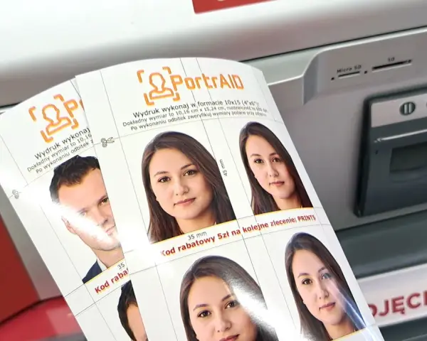 Gdzie można wywołać zdjęcia? Sprawdź najlepsze opcje online i lokalnie
