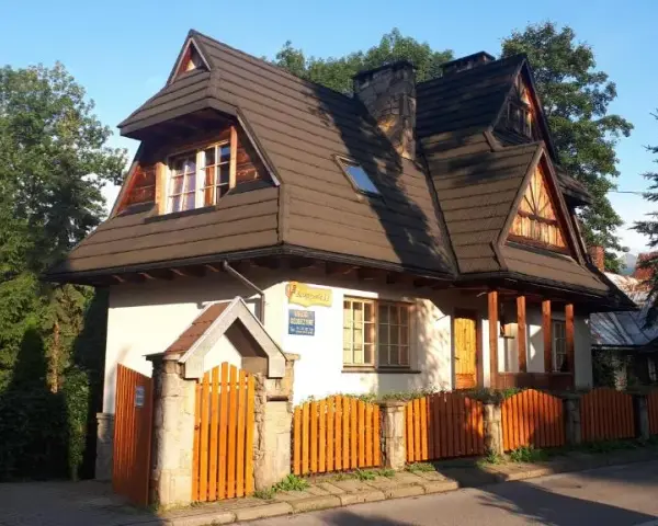Zakopane: Noclegi od 30 zł? Sprawdź, jak znaleźć tani nocleg!
