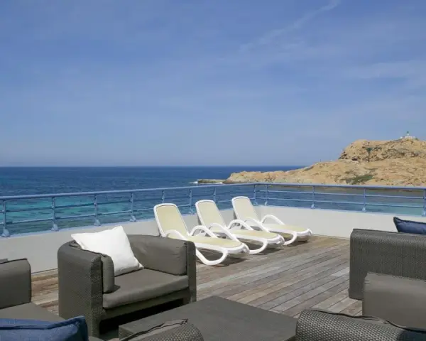 Best Western Santa Maria L'Île-Rousse: Twój raj na Korsyce?