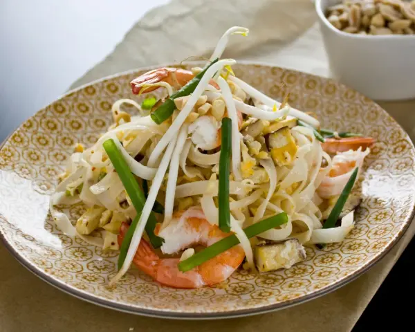 Składniki Pad Thai: Kompletna lista i sekret autentycznego smaku