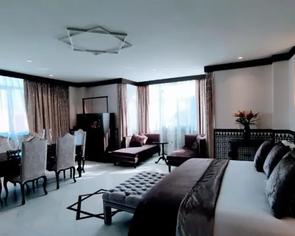 Hotel Saray Granada: comodidad y cercanía a las atracciones culturales