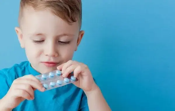 Odrobaczanie dzieci objawy - jak rozpoznać niebezpieczne symptomy