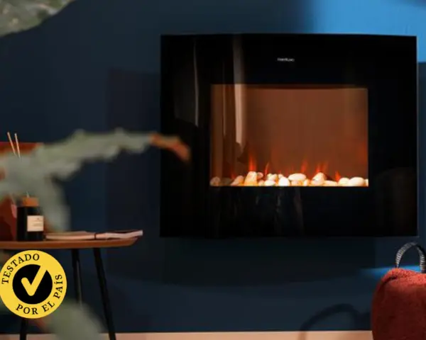 Chimeneas de leña de obra modernas, con un diseño elegante y minimalista, crean un ambiente acogedor.