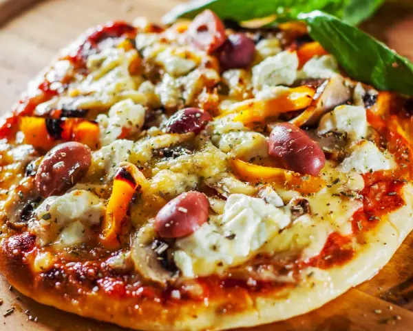 Warzywa na pizzę: Klasyka, nowości i sekrety smaku Juliusza Mazura