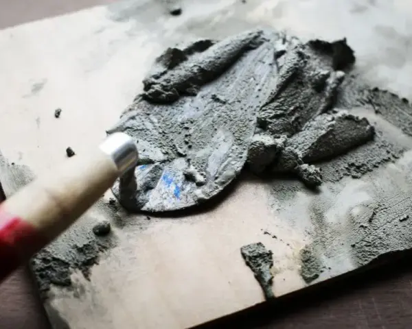 Jaki cement na posadzki 32 5 czy 42 5 - wybierz mądrze i oszczędzaj