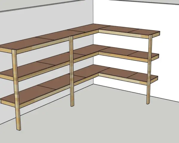 En hörnhylla med flera hyllplan, perfekt för att bygga utdragbar hylla i ett förråd eller garage.