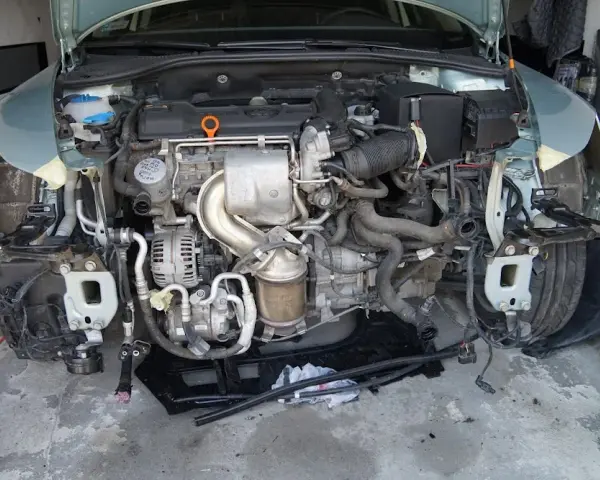 Jak wymienić chłodnicę klimatyzacji w Hyundai i30 bez ryzyka uszkodzeń