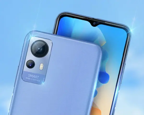 Elegancki, fioletowy telefon Acer z potrójnym aparatem głównym.