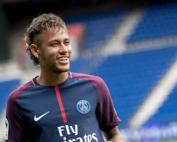 Czy Neymar ma dziecko? Odkryj tajemnice jego rodziny i dzieci