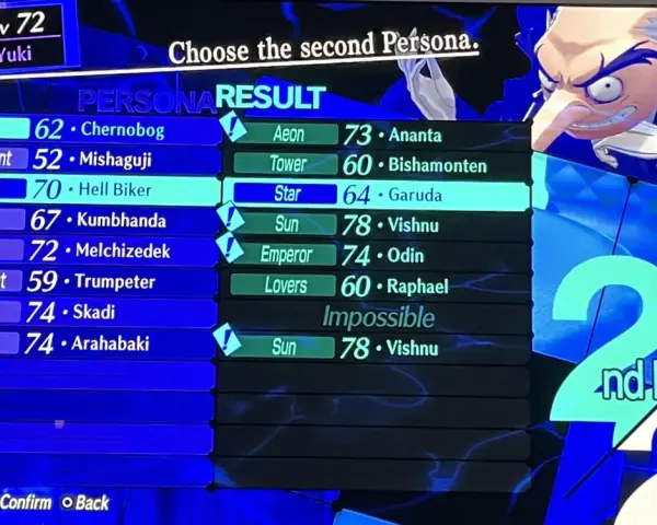 Makoto Yuki, nivel 72, elige su segunda Persona. La pantalla muestra resultados de fusión, con "Star" y "Garuda" resaltados.
