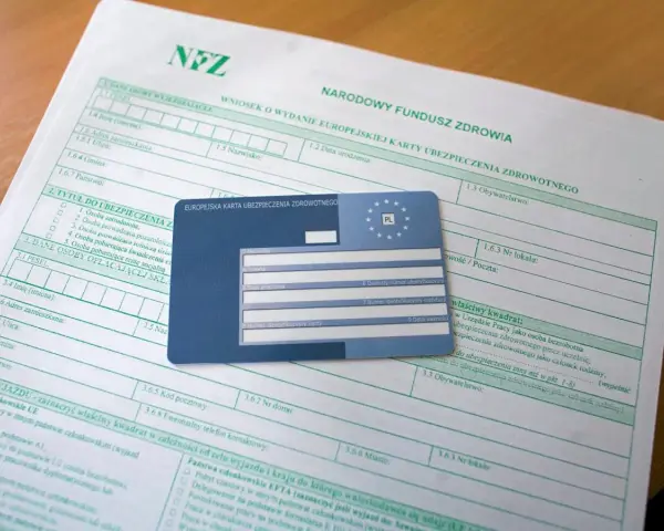 Wniosek o wydanie Europejskiej Karty Ubezpieczenia Zdrowotnego (EKUZ) w NFZ. Dokumenty do wyrobienia karty EKUZ.