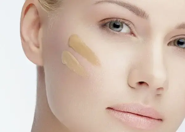 Make-up Puder: Welches passt? Tipps für makellose Haut