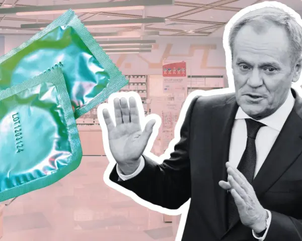 Polityk gestykuluje na tle sklepu, gdzie widać prezerwatywy. Pytanie "od ilu lat można kupować prezerwatywy" nabiera tu nowego znaczenia.