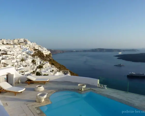 Najpiękniejsze miejsca na Santorini: Co warto zobaczyć?