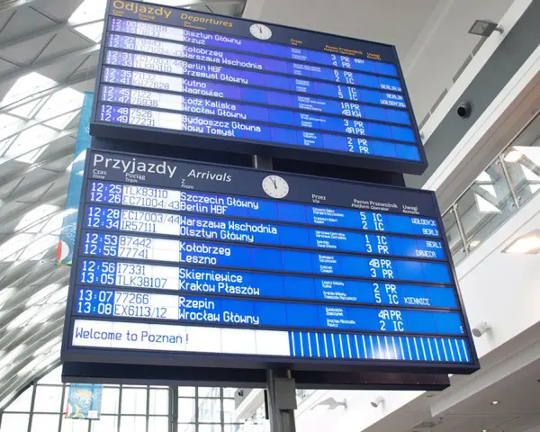 TLK jaki to pociąg? Poznaj cechy, trasy i ceny biletów