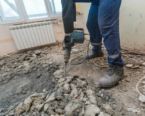 Jak skuć beton skutecznie i bezpiecznie - unikaj najczęstszych błędów