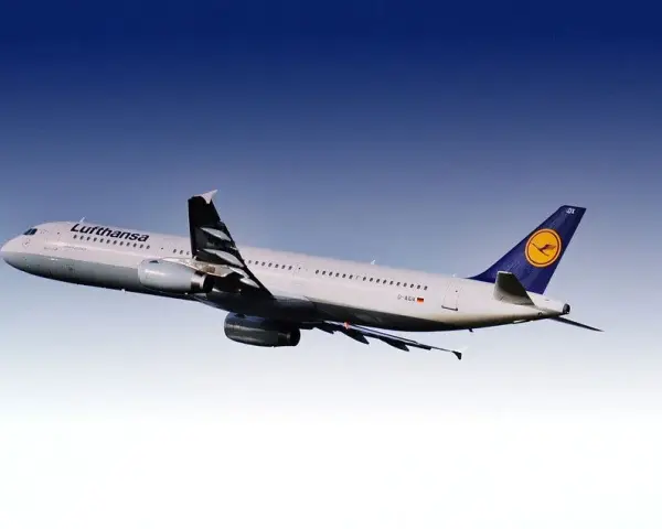 Regole bagaglio a mano Lufthansa: dimensioni, peso e costi 2024