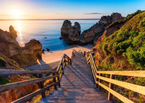 Cómo encontrar chollos de vacaciones 2026 y viajar muy barato