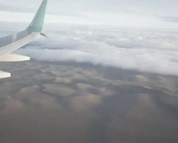 Ile trwa lot z Polski do Islandii? Sprawdź czas przelotu i więcej