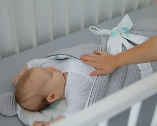 Jak postępować z niemowlakiem, aby uniknąć stresu i płaczu?