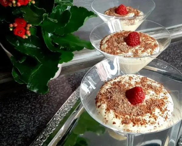 Jak zrobić pudding z budyniu – prosty przepis na pyszny deser