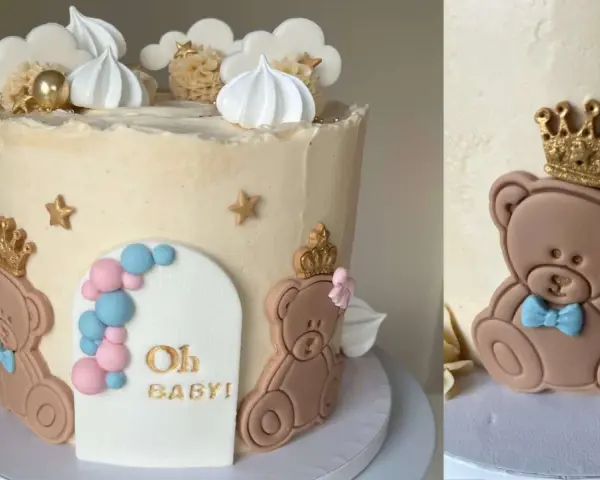 Söt gender reveal tårta med nallebjörnar, moln och stjärnor. Ett perfekt recept för att avslöja om det blir en flicka eller pojke!