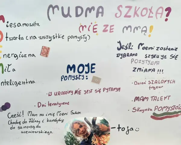 Fajne hasła wyborcze do samorządu szkolnego: "Mądra szkoła? Mie ze mną!", "Jeśli Poemi zostanie wybrana, szykuje się pozytywna zmiana!".