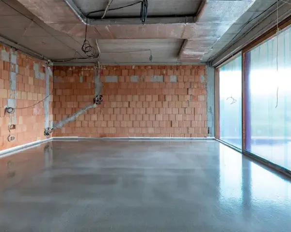 Jaki beton na posadzkę w domu? Wybierz najlepszy dla swojego wnętrza