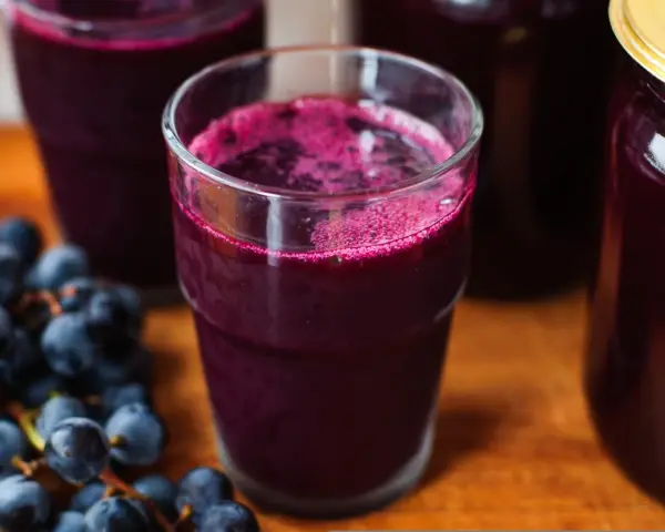 Winogronowe smoothie: Przepisy, zdrowie i aksamitna gładkość