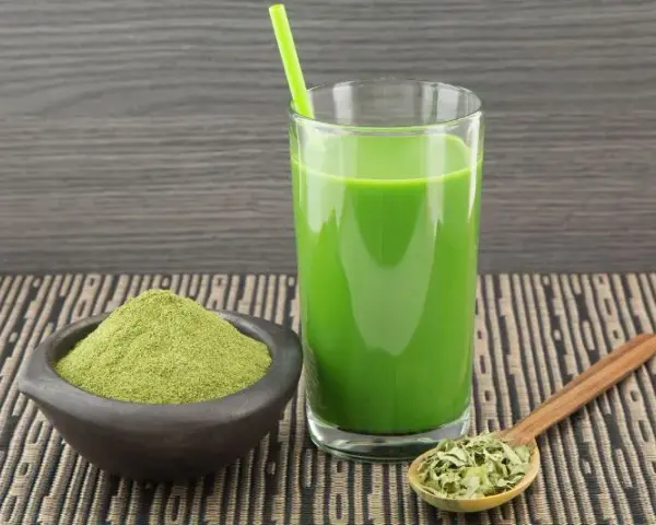 Moringa na odchudzanie jak stosować - skuteczne metody i dawkowanie