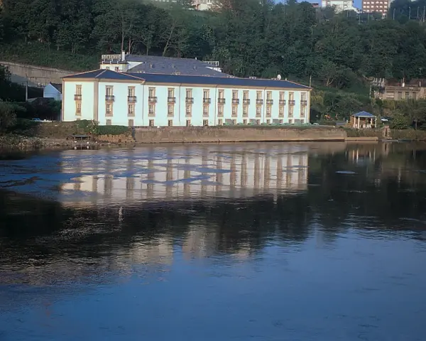 Balneario de Lugo: Aguas milenarias, historia y tu plan perfecto