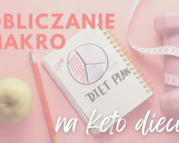 Obliczanie makro na diecie keto: notatnik z planem żywieniowym, jabłko, ołówek, hantle i miarka.