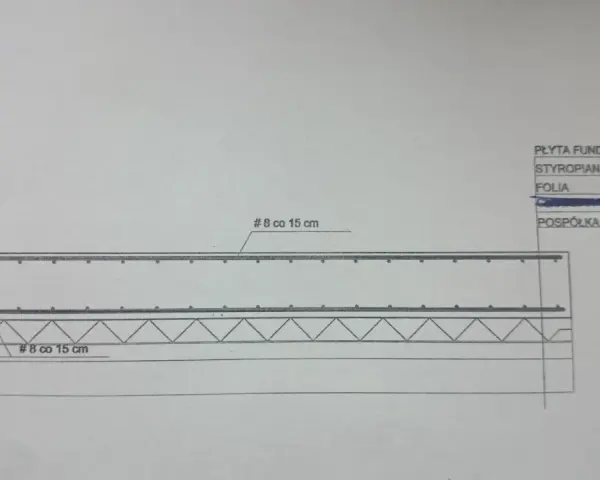 Schemat zbrojenia płyty fundamentowej 30 cm z siatką prętów #8 co 15 cm, izolacją XPS i folią.