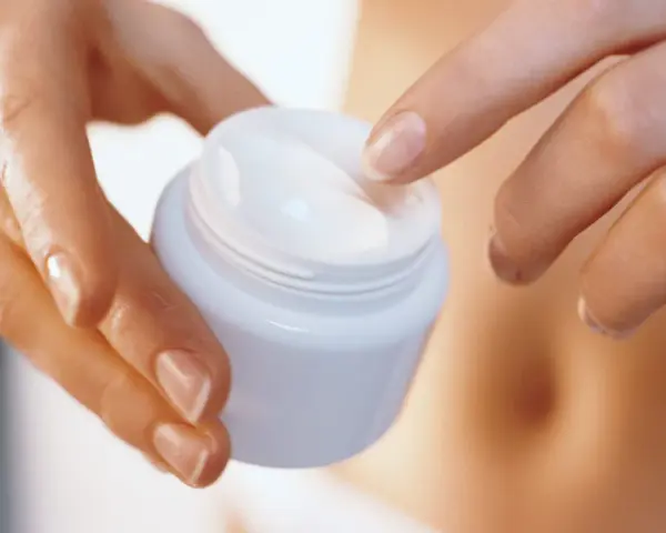 Sudocrem na pryszcze: Ratunek czy pułapka dla Twojej cery?