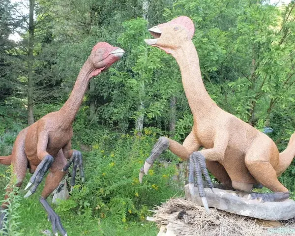 Świętokrzyskie atrakcje: Od Sandomierza po dinozaury co wybrać?