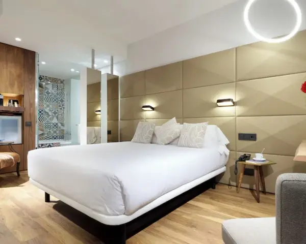 Hotel SB Glow en Barcelona: comodidades, precios y opiniones reales