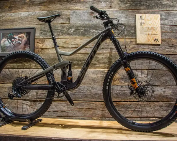 A Scott enduro bike, ready for downhill thrills or cross-country adventures.