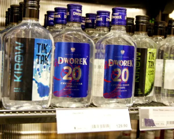 Ceny piwa w Norwegii: Ile kosztuje i gdzie kupić?