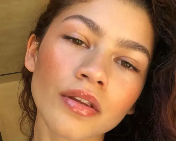 Natürlicher Make-up-Look: So einfach erreichst du den perfekten Glow