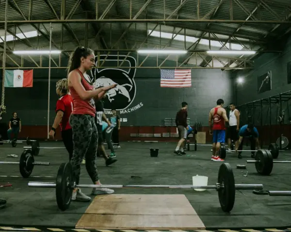 CrossFit: Jak często trenować? Maks. efekty, bez przetrenowania