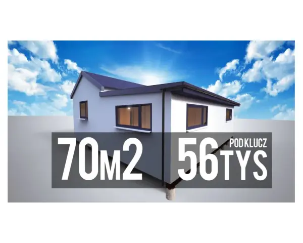 Koszt budowy domu 70m2 pod klucz to 56 tysięcy. Nowoczesny, biały dom z ciemnym dachem i oknami, na tle błękitnego nieba z chmurami.