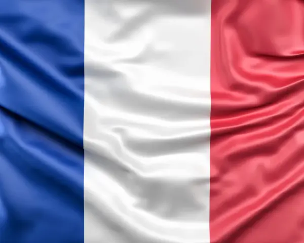 La bandera de Francia ondea con sus colores: azul, blanco y rojo.