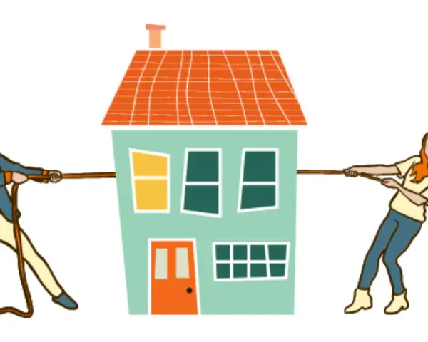 Un homme et une femme tirent une maison en sens opposés, symbolisant la désolidarisation d'un prêt immobilier.
