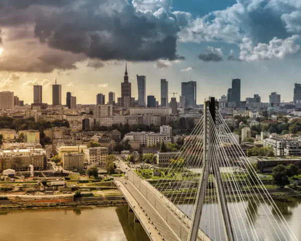 Warszawa: Co warto zobaczyć? Przewodnik i praktyczne wskazówki