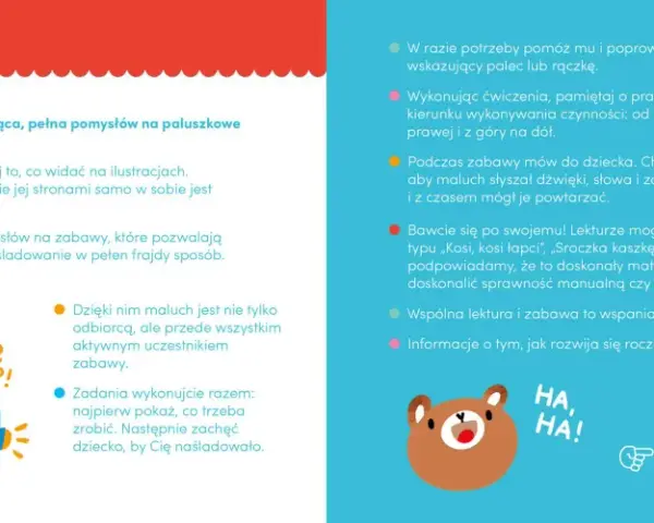 Niebieski samochód z misiem i dzieckiem w środku, ilustracja do zabawy paluszkowej.