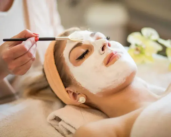 Die besten Masken für strahlende Haut: Kosmetik für jeden Hauttyp