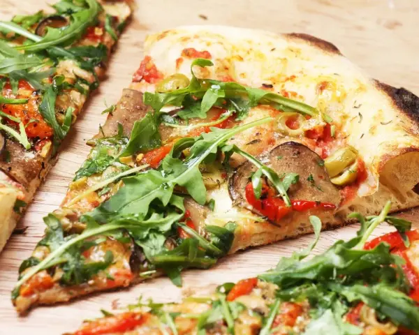 Na jakim programie piec pizzę, aby uniknąć nieudanych wypieków?