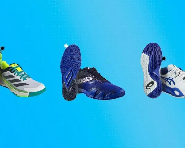 Tre paia di scarpe sportive, con suole in evidenza, mostrano diversi tipi di scarpe per il tennis.