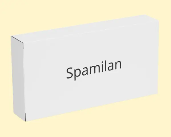 Białe pudełko z napisem Spamilan na jasnym tle.