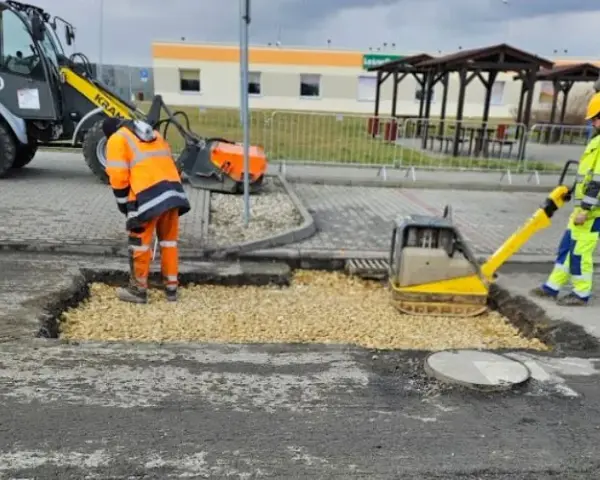 Ile kosztuje tona asfaltu? Sprawdź aktualne ceny i porównania